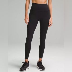 Lululemon Wunder Train High-Rise Tight with Pockets size 6